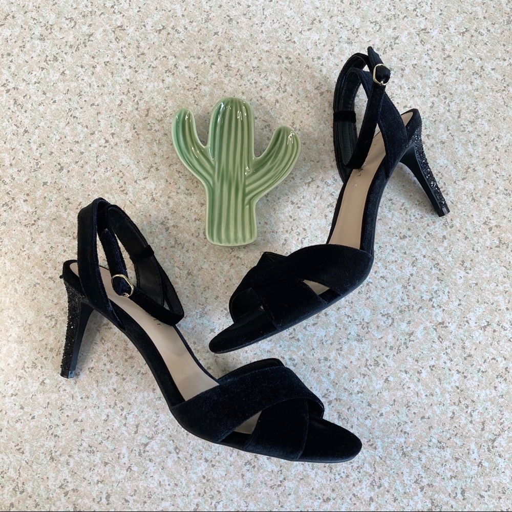 Kelly & Katie Black Velvet Glitter Sparkle Sandals